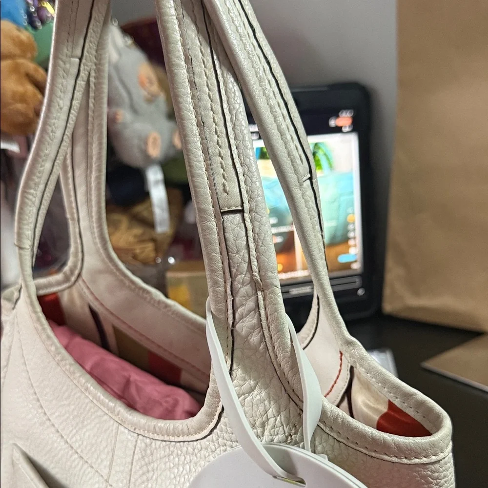 Coach Legacy Ergo Shoulder Bag with legacy stripe lining - Picture 13 of 15